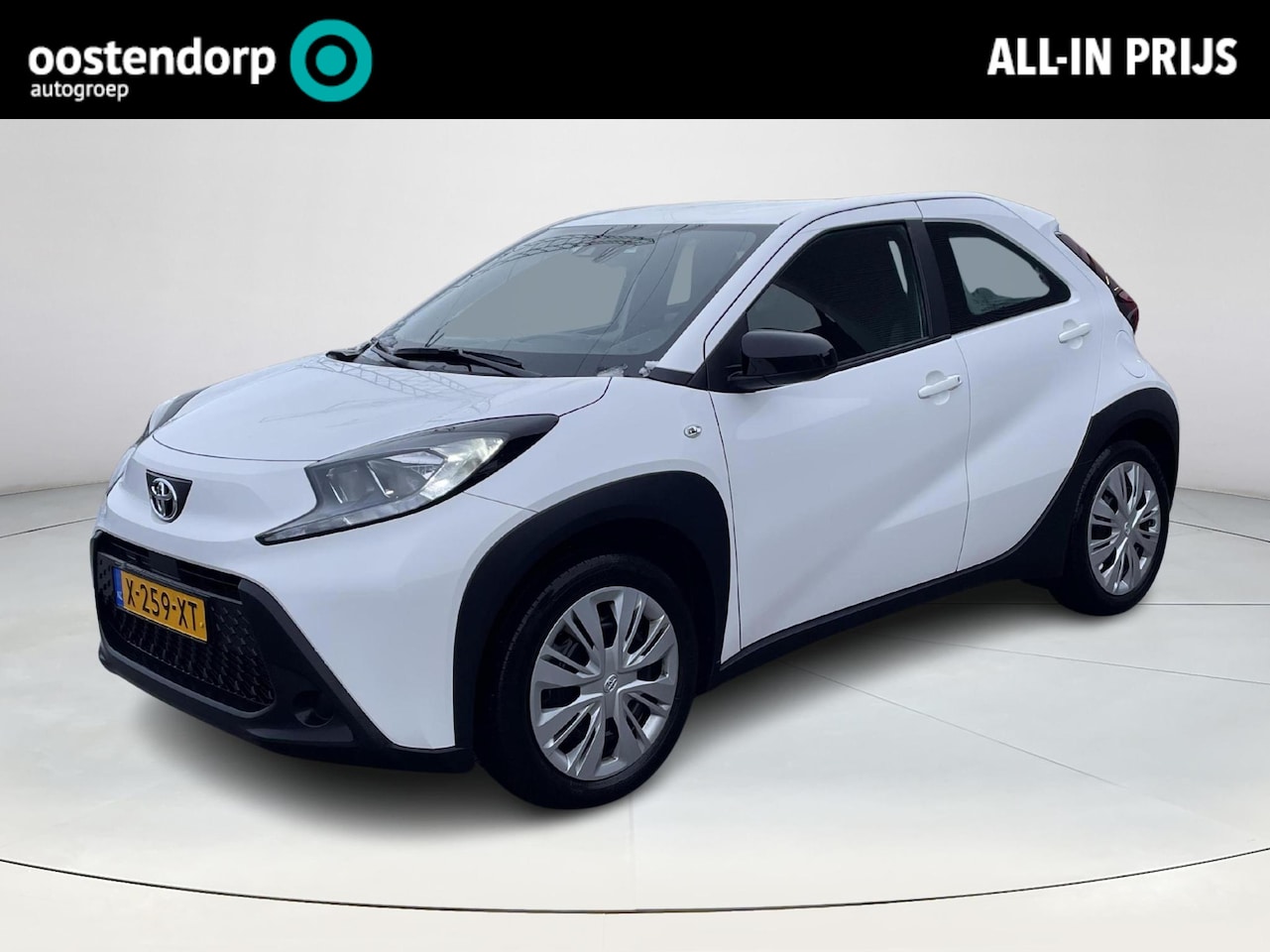 Toyota Aygo X - 1.0 VVT-i MT Play **APPLE CARPLAY/ PARKEERCAMERA/ GARANTIE** - AutoWereld.nl