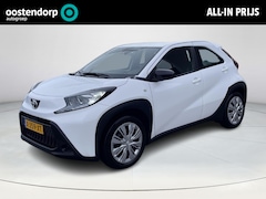 Toyota Aygo X - 1.0 VVT-i MT Play *APPLE CARPLAY/ PARKEERCAMERA/ GARANTIE