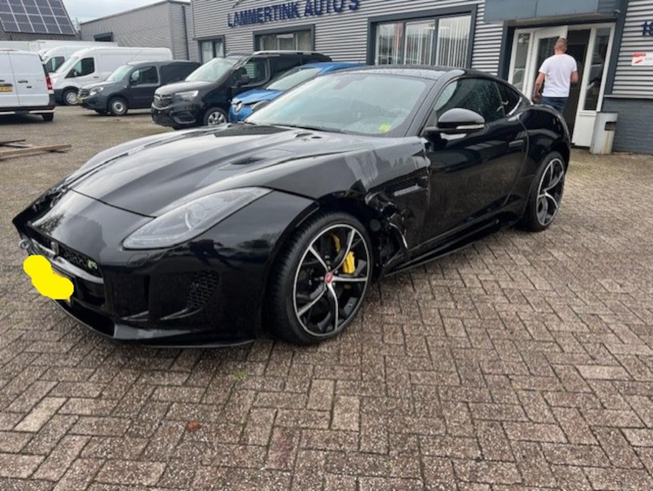 Jaguar F-type - 5.0 V8 R Coupé AWD FULL OPTION CERAMIC PANO - AutoWereld.nl