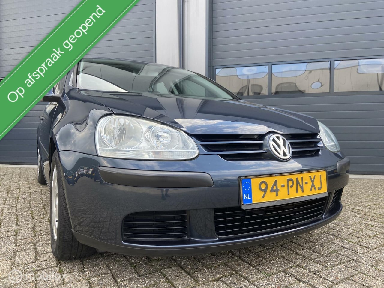 Volkswagen Golf - 1.4 Trendline Uitvoering _ 2e Eigenaar NL Auto - AutoWereld.nl