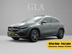 Mercedes-Benz GLA-Klasse - 200 AMG Solution Luxury Aut- Leer I Panodak I Sfeerverlichting I Memory Seats I Camera