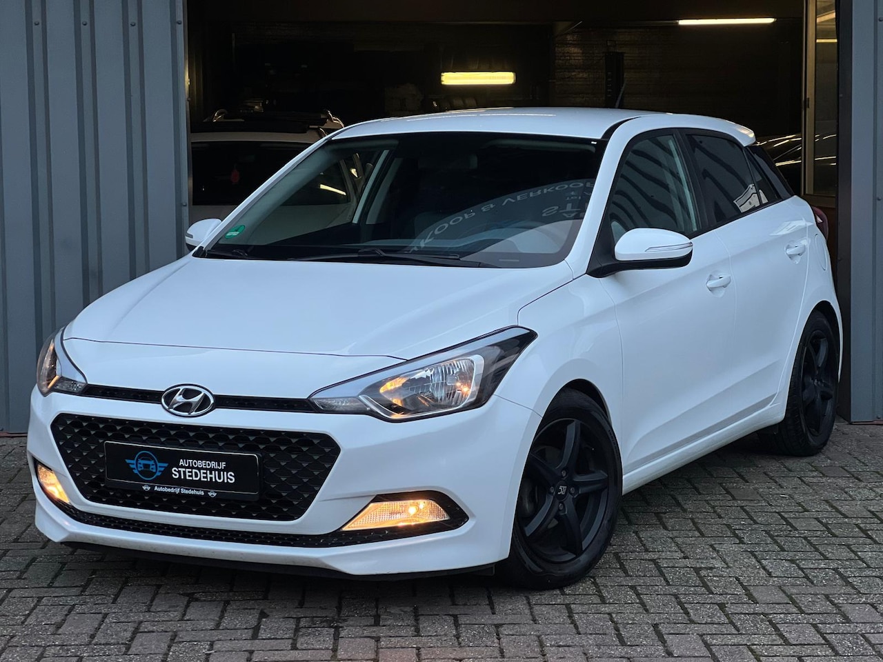 Hyundai i20 - 1.2 HP i-Motion - AutoWereld.nl