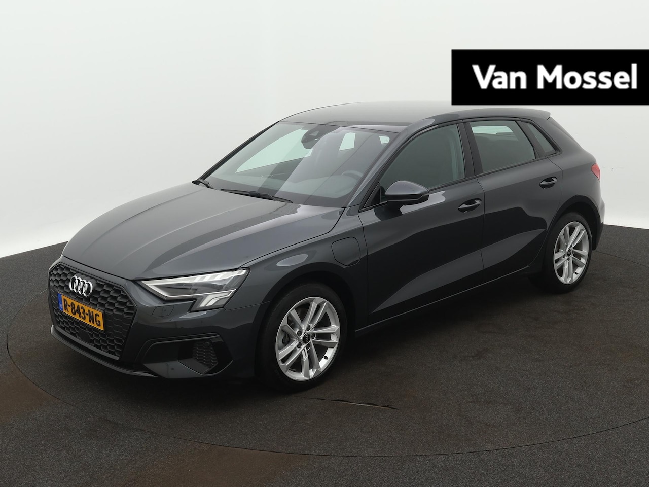 Audi A3 Sportback - 40 TFSI e Advanced edition 204 PK | Automaat | Navigatie | Sportstoelen | Parkeersensoren - AutoWereld.nl