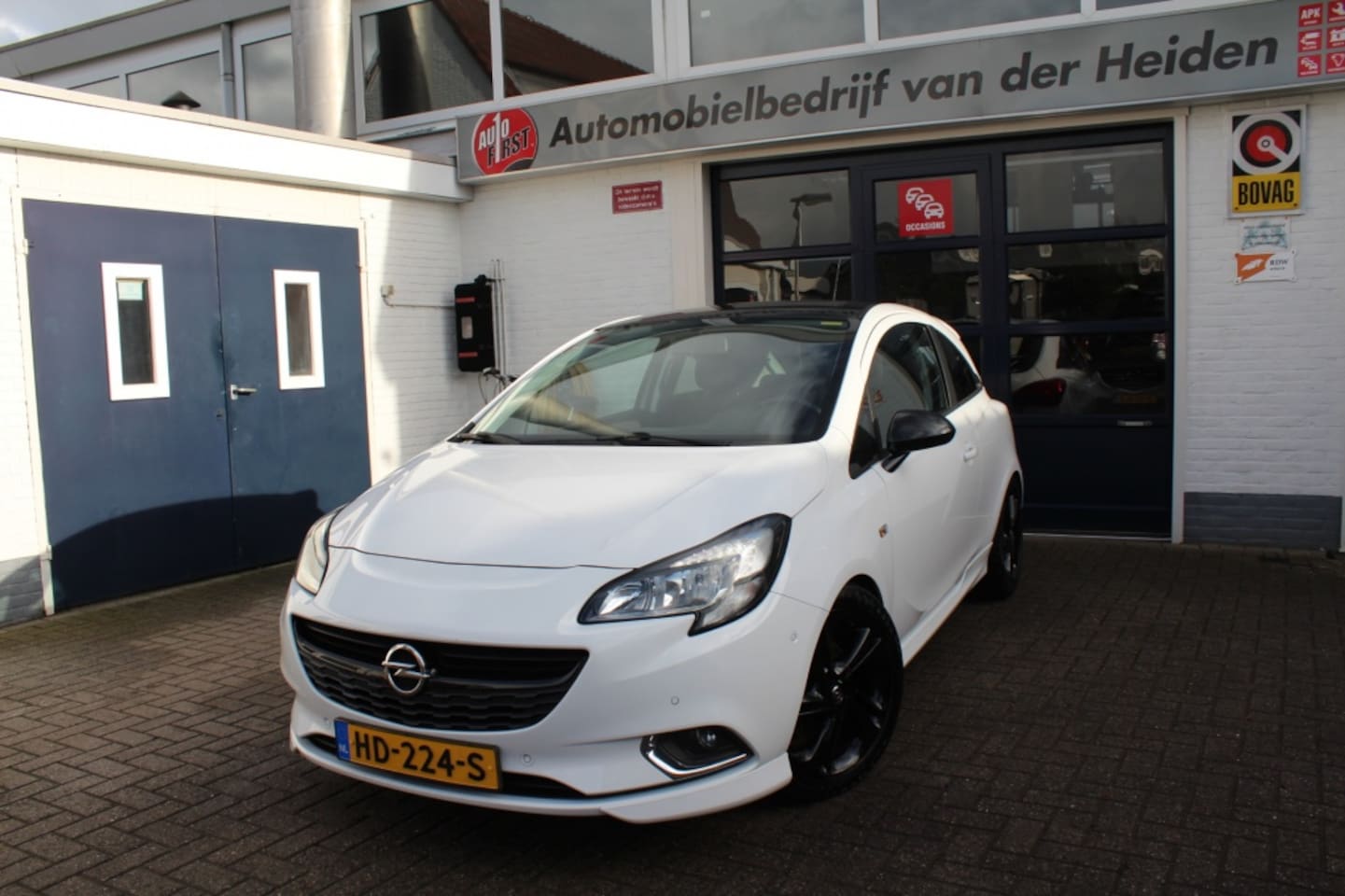 Opel Corsa - 1.0 Turbo OPC-line - AutoWereld.nl