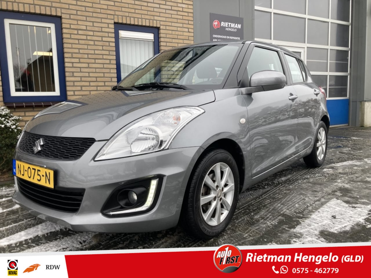 Suzuki Swift - 1.2 Bandit EASSS +CRUISE +LM +AIRCO + 5 DEURS - AutoWereld.nl