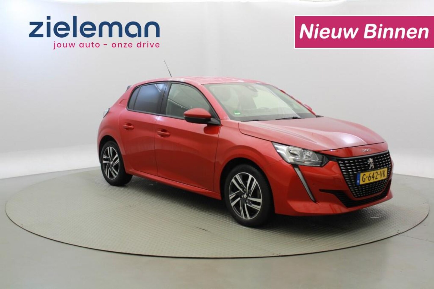 Peugeot 208 - 1.2 PureTech Allure - Digital Cockpit, leer, Model 2020 - AutoWereld.nl