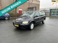 Chrysler Grand Voyager - 2.4i SE Luxe 7 PERS UITVOERING EN TOP ONDER HOUDEN