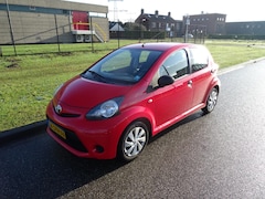 Toyota Aygo - 1.0 VVT-i Now