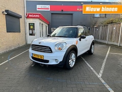 MINI Countryman - 1.6 black en white - in zeer nette staat