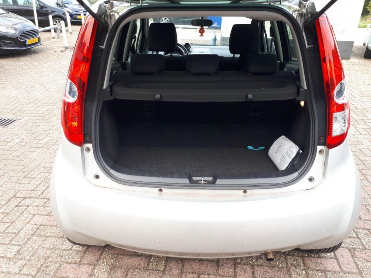 Suzuki Splash - 1.0 VVT Exclusive AIRCO/STOELVERW VOOR/PDC/LMV