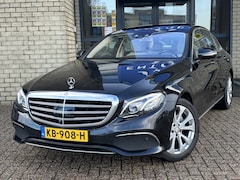 Mercedes-Benz E-klasse - 220D Luxury-WIDESCREEN-PANORAMA-HEAD UP-MEMORY-TREKHAAK-SOUND-COMPLEET