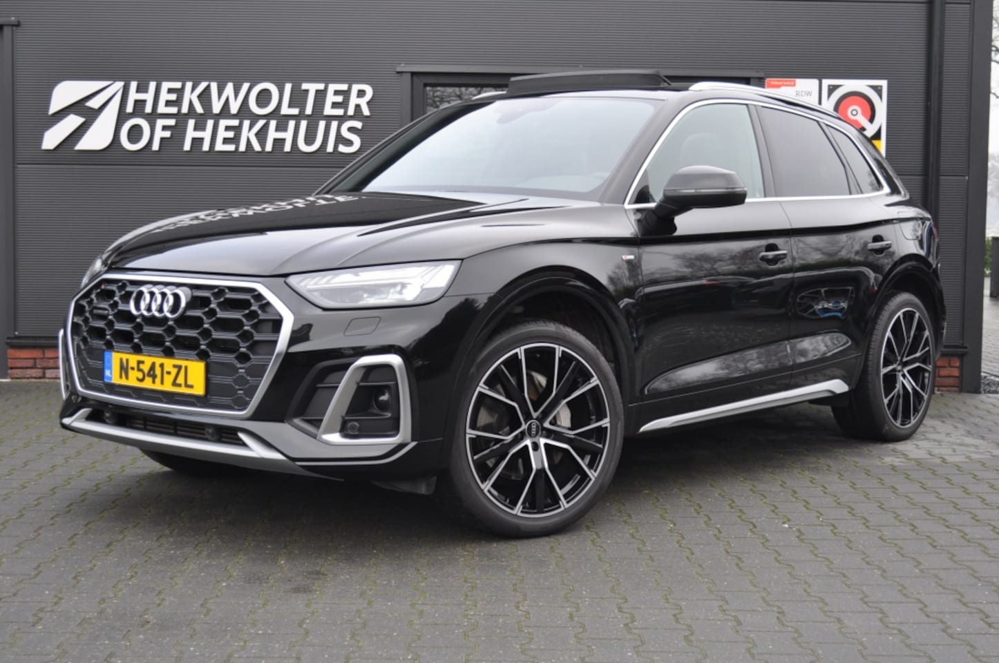 Audi Q5 - 50 TFSI e S edition | Panodak | Trekhaak | Camera | Matrix | Vir - AutoWereld.nl