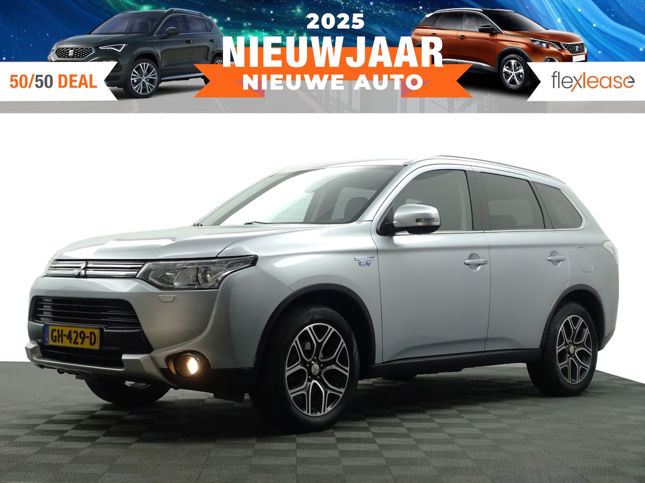 Mitsubishi Outlander - 2.0 PHEV 4WD Executive Edition X-Line Aut- Camera, Trekhaak, Leder Interieur, Navi, Clima, - AutoWereld.nl