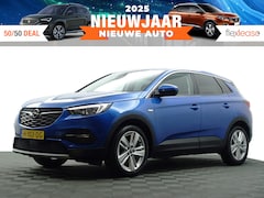 Opel Grandland X - 1.2 Turbo Executive Aut- Comfort Interieur, Park Assist, Lane Assist, CarPlay, Navi, Clima