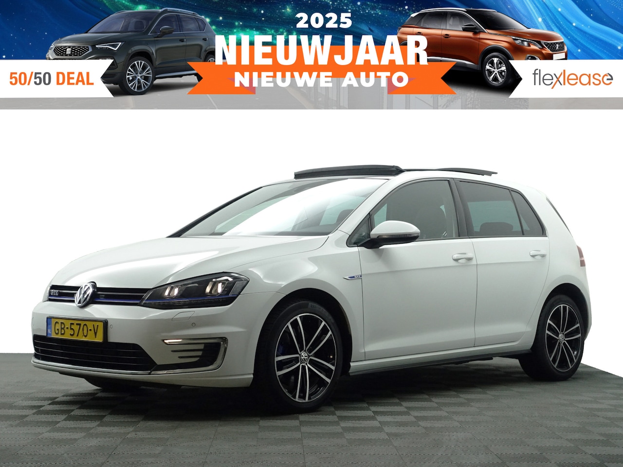 Volkswagen Golf - 1.4 TSI GTE Highline Aut- Panodak, Xenon Led, Park Assist, Camera, Navi, Clima - AutoWereld.nl