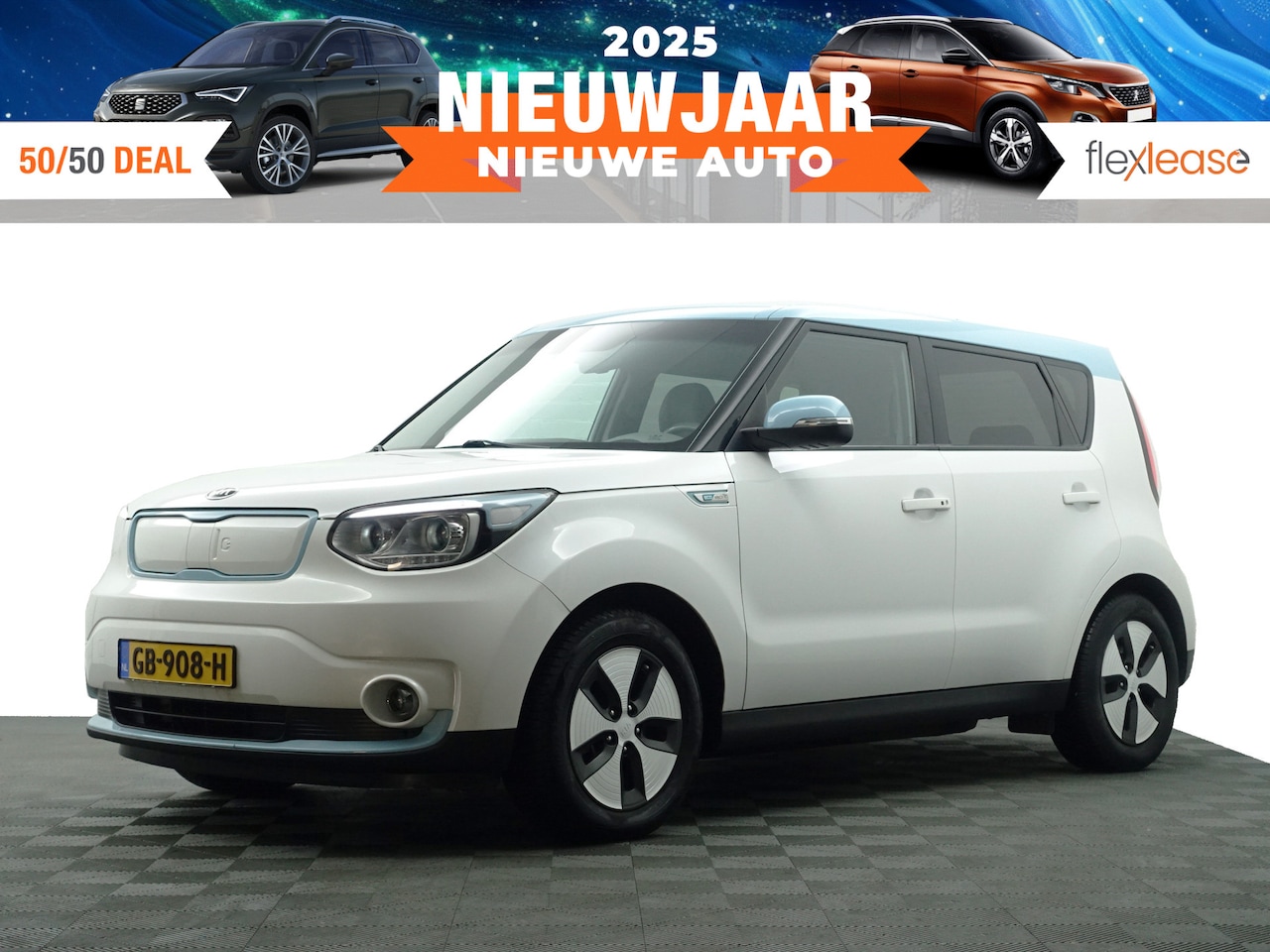 Kia e-Soul - EV ExecutiveLine 27 kWh Aut- Two Tone, Camera, Stuur/Stoelverwarming, Keyless, Xenon Led, - AutoWereld.nl