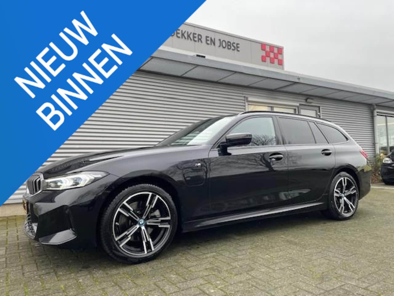 BMW 3-serie Touring - 330e M Sport,Headup,Pano,Trekhaak - AutoWereld.nl