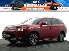 Mitsubishi Outlander Sport - 2.0 PHEV X-Line Aut- Schuifdak, Stoelverwarming, Camera, Park Assist, Trekhaak, Lane Assis