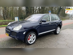 Porsche Cayenne - 4.5 Turbo