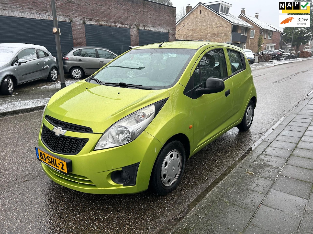 Chevrolet Spark - 1.0 16V LE 1.0 16V LE,GROOT SCHERM,AUX,CENTRALE DEURVERGRENDELING,NIEUWE APK - AutoWereld.nl