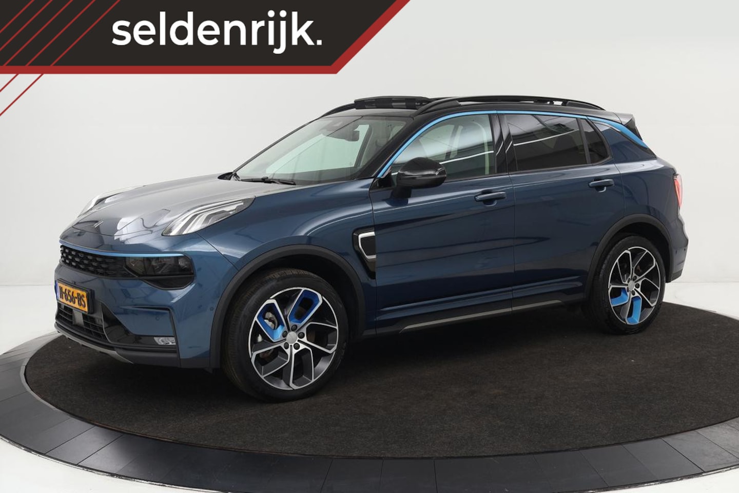 Lynk & Co 01 - 1.5 Plug In | Trekhaak | Panoramadak | Infinity by Harman | Camera | Adaptive cruise | Sto - AutoWereld.nl