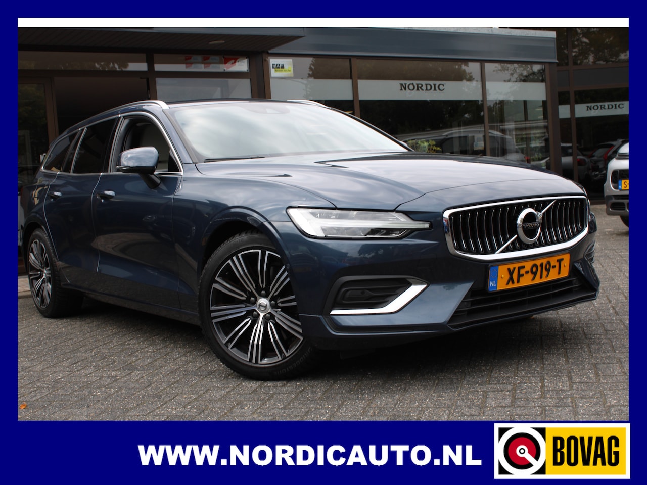 Volvo V60 - 2.0 T5 INSCRIPTION GEARTRONIC PANORAMADAK- NL AUTO XENON LED- NAVIGATIE- LEDER-LM 18 INCH - AutoWereld.nl