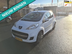 Peugeot 107 - 1.0-12V XS ZO INGERUILD DUS ZO WEG PRIJSJE