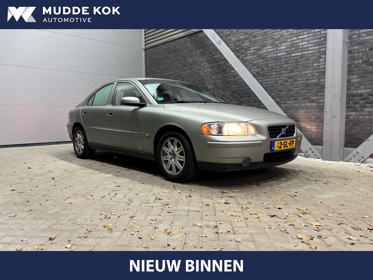 Volvo S60 - 2.4 Edition II | YOUNGTIMER | Automaat | Schuif/kanteldak | Vol-Leder | Stoelverwarming| T - AutoWereld.nl