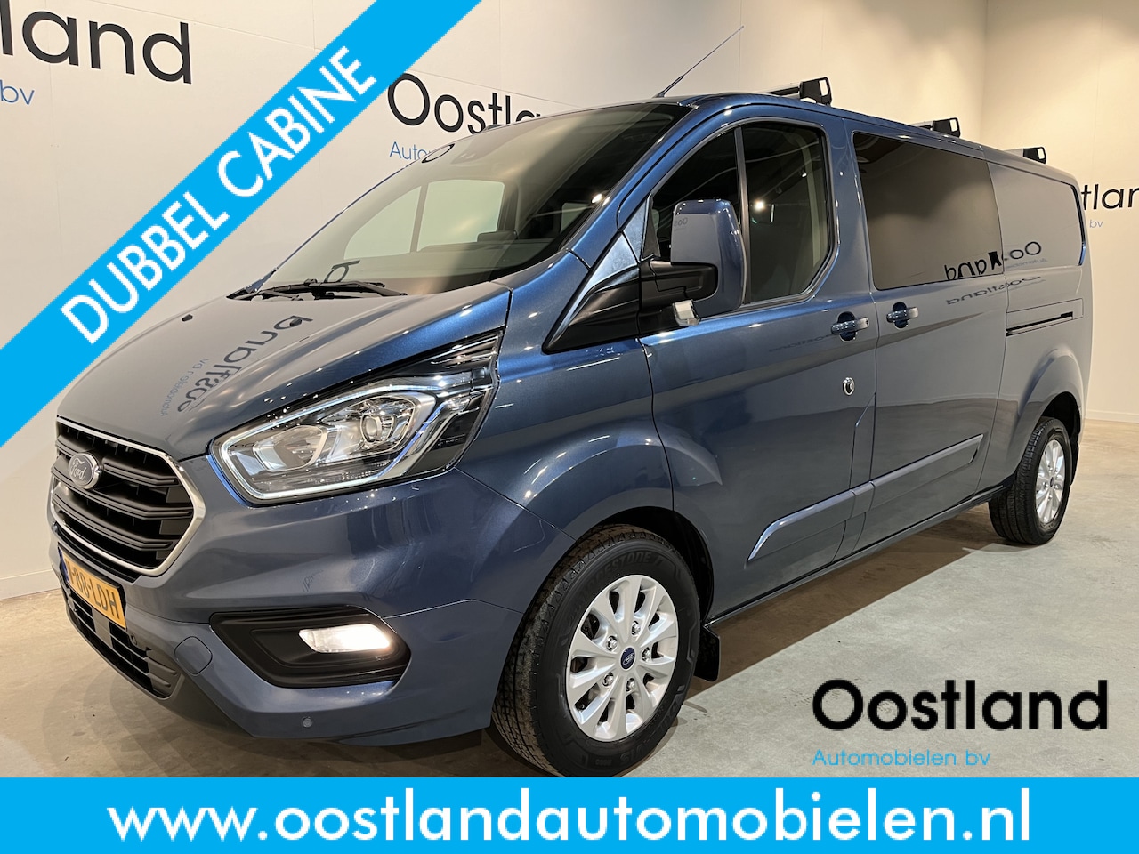 Ford Transit Custom - 320 2.0 TDCI L2H1 130 PK Automaat Limited DC Dubbel Cabine / Euro 6 / Airco / Schuifdeur L - AutoWereld.nl