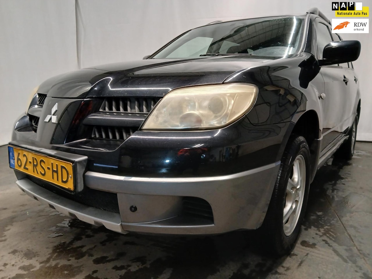 Mitsubishi Outlander - 2.0 Invite plus 2.0 Invite plus - AutoWereld.nl