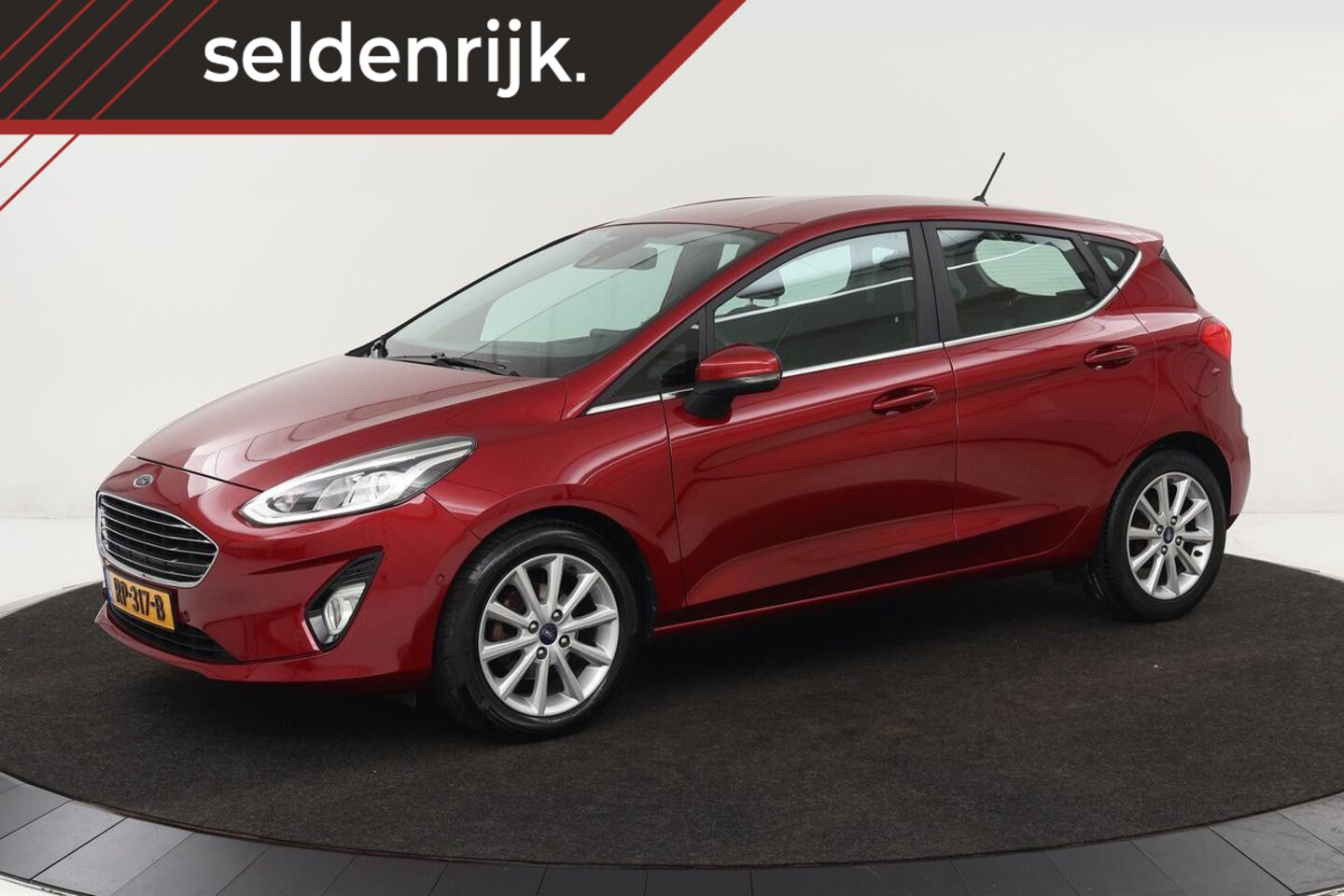 Ford Fiesta - 1.0 EcoBoost Titanium | Automaat | Stoel & stuurverwarming | Camera | Carplay | Park Assis - AutoWereld.nl