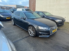 Audi A4 Avant - 3.0 TDI PANO/LED/NAVI