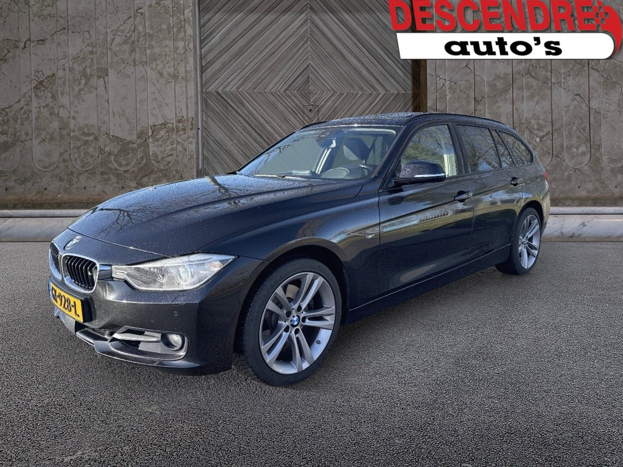 BMW 3-serie Touring - 330d xDrive High Executive sportline - AutoWereld.nl