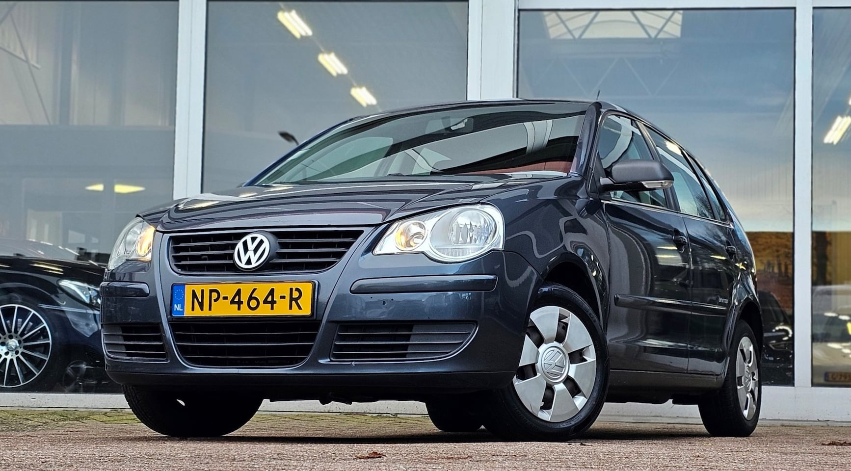 Volkswagen Polo - 1.2i 12V Trendline Clima 5-drs Nieuwe APK - AutoWereld.nl