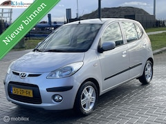 Hyundai i10 - 1.1 i-Catcher NAP Airco Distributie vervangen