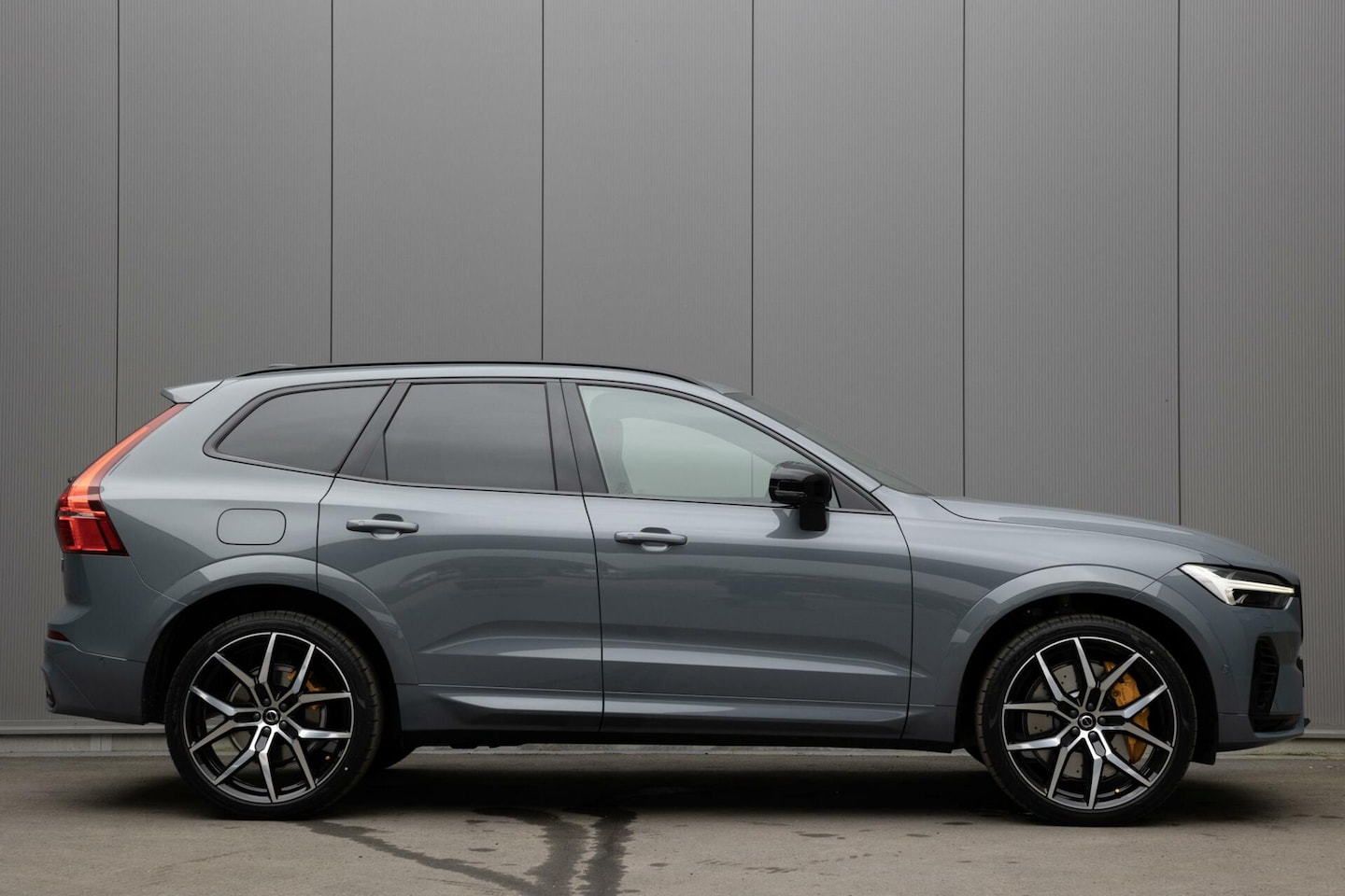 Volvo XC60 - | Recharge T8 AWD | Polestar Engineered | FULL OPTION | Bower & Wilkens high-end Audiosyst - AutoWereld.nl