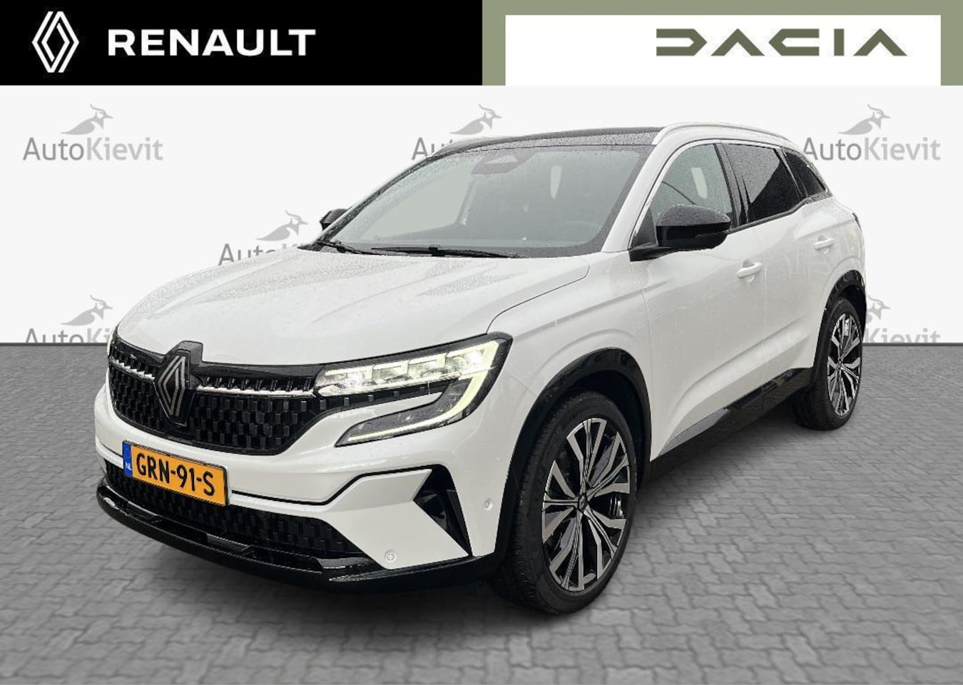 Renault Austral - 1.2 E-Tech Hybrid 200 Iconic - Demo / panoramisch vast glazen dak - AutoWereld.nl