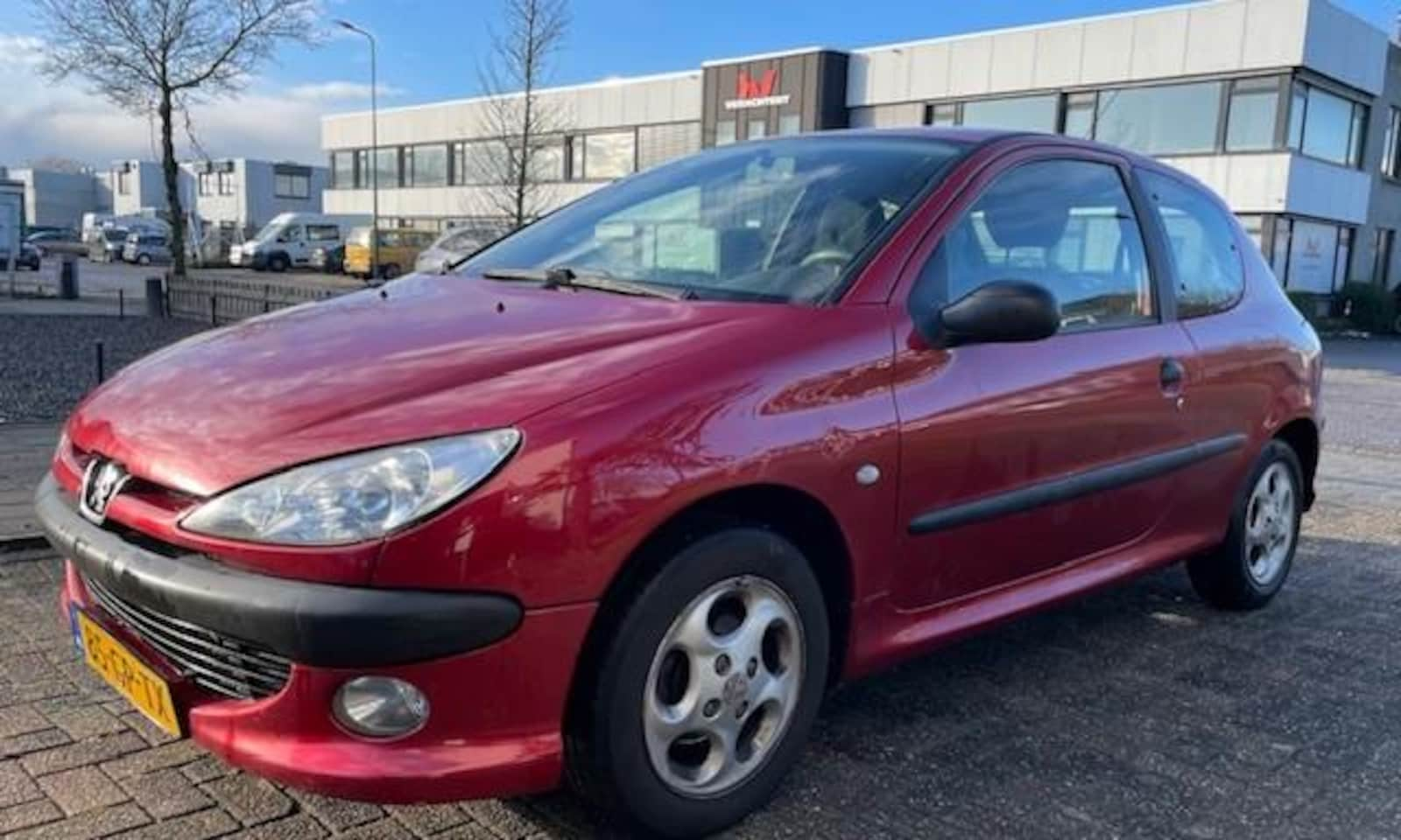 Peugeot 206 - 1.4 XS APK Gek.26-08-2025 - AutoWereld.nl