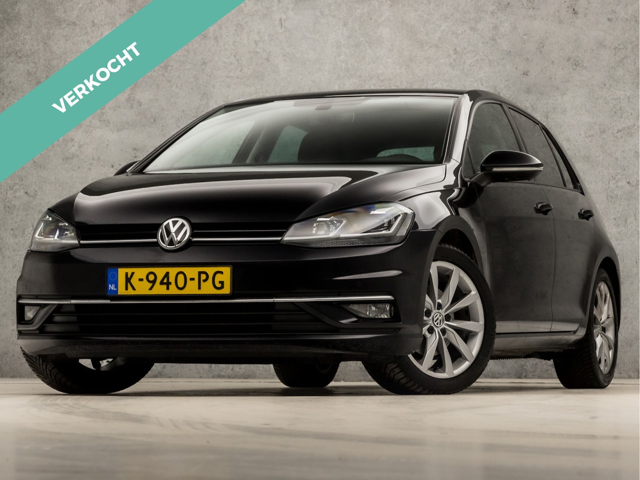 Volkswagen Golf - 1.5 TSI Highline Business R 150Pk Automaat (DIGITAL COCKPIT, APPLE CARPLAY, GROOT NAVI, ST - AutoWereld.nl