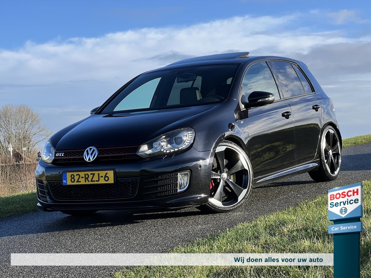 Volkswagen Golf - 6 2.0 TSI GTI 320PK Edition 35 DSG / Pano / Keyless / Org NL / Navi / Led / 19* Rotor / Be - AutoWereld.nl