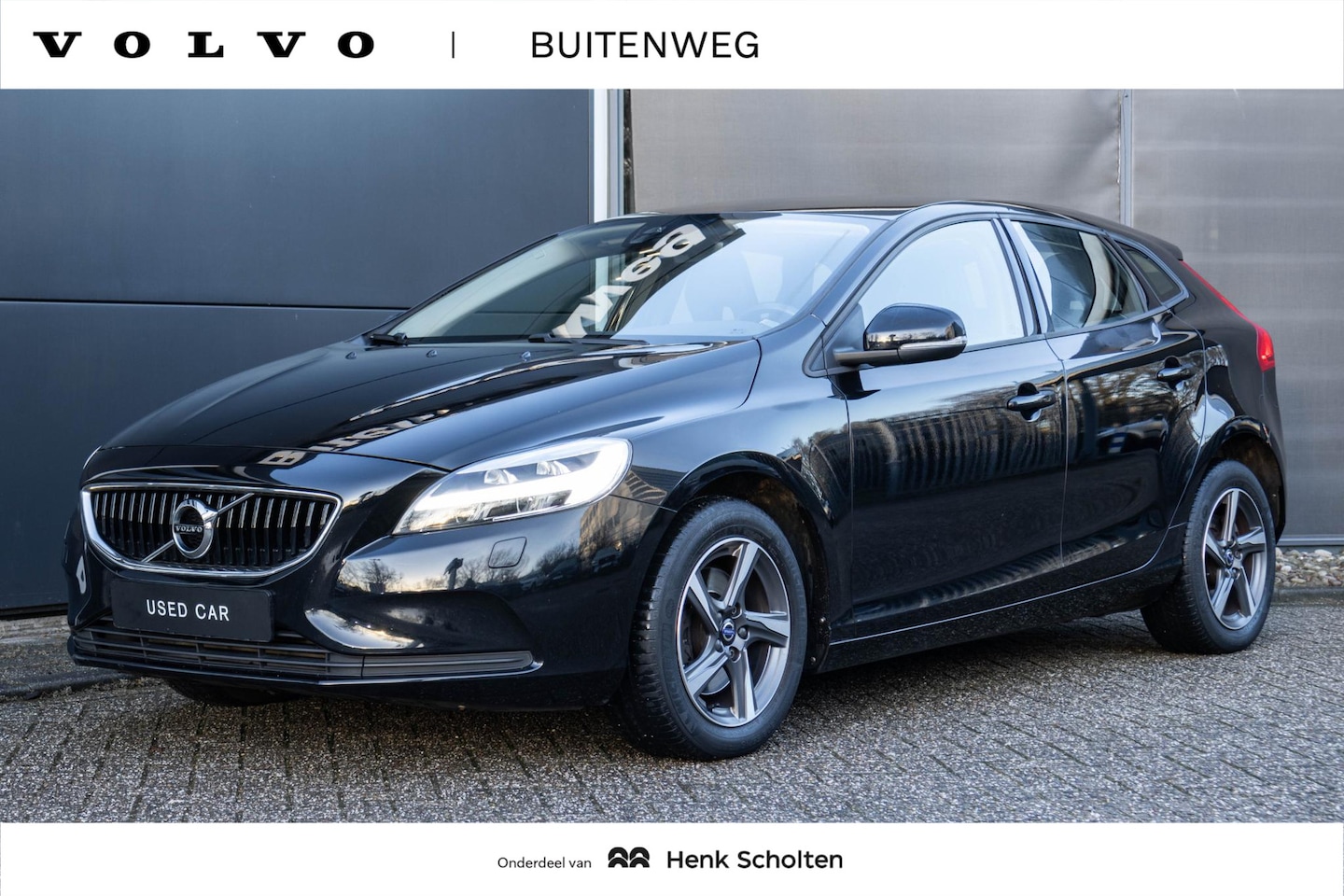 Volvo V40 - T2 Nordic+ | Navigatie | Volvo On Call | Verwarmde Voorruit | Climate control | Parkeerver - AutoWereld.nl