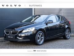 Volvo V40 - T2 Nordic+ | Navigatie | On Call | Verwarmde Voorruit | Climate control | Parkeerverwarmin