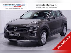 Volkswagen T-Roc - 1.5 TSI Style Clima Navi PDC v+a Camera Apple Led koplampen Carplay