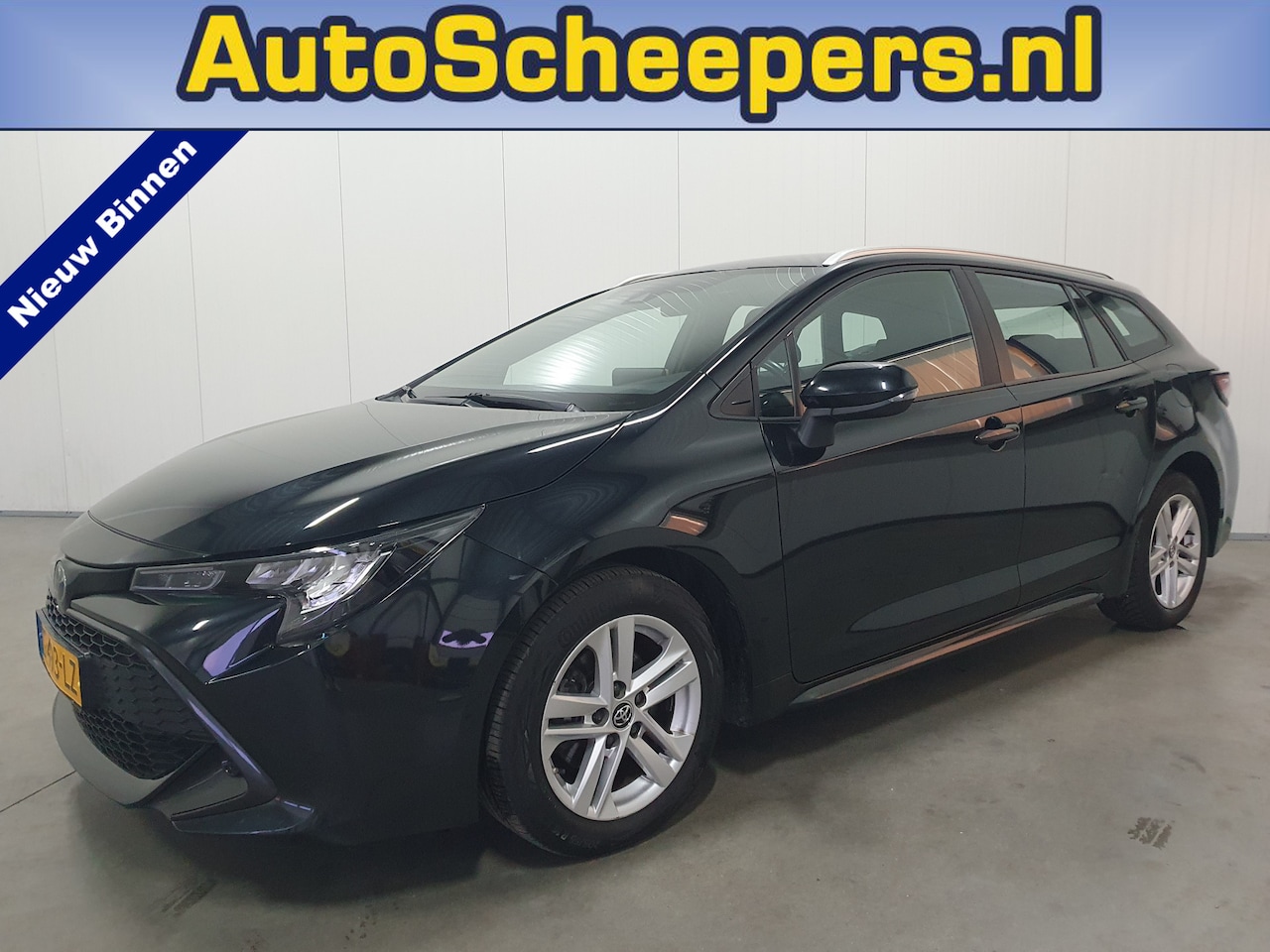 Toyota Corolla Touring Sports - 1.2 Turbo Active NAVI/LED/CRUISE/CLIMA/LMV - AutoWereld.nl