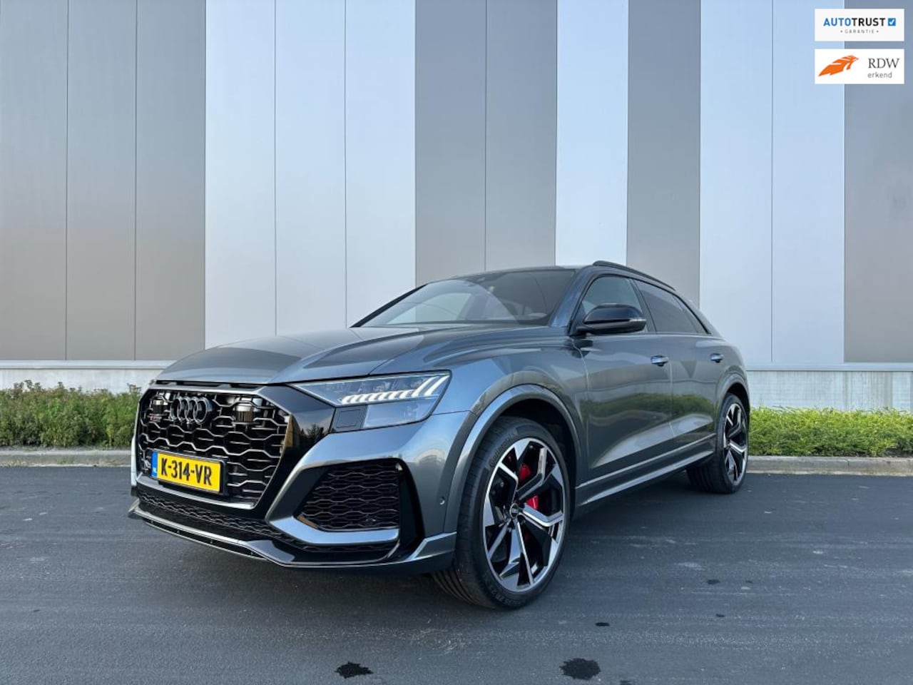 Audi RSQ8 - 4.0 TFSI quattro / keramisch / garantie 12-2025 / ventilatie / servosluiting / pano / RS D - AutoWereld.nl