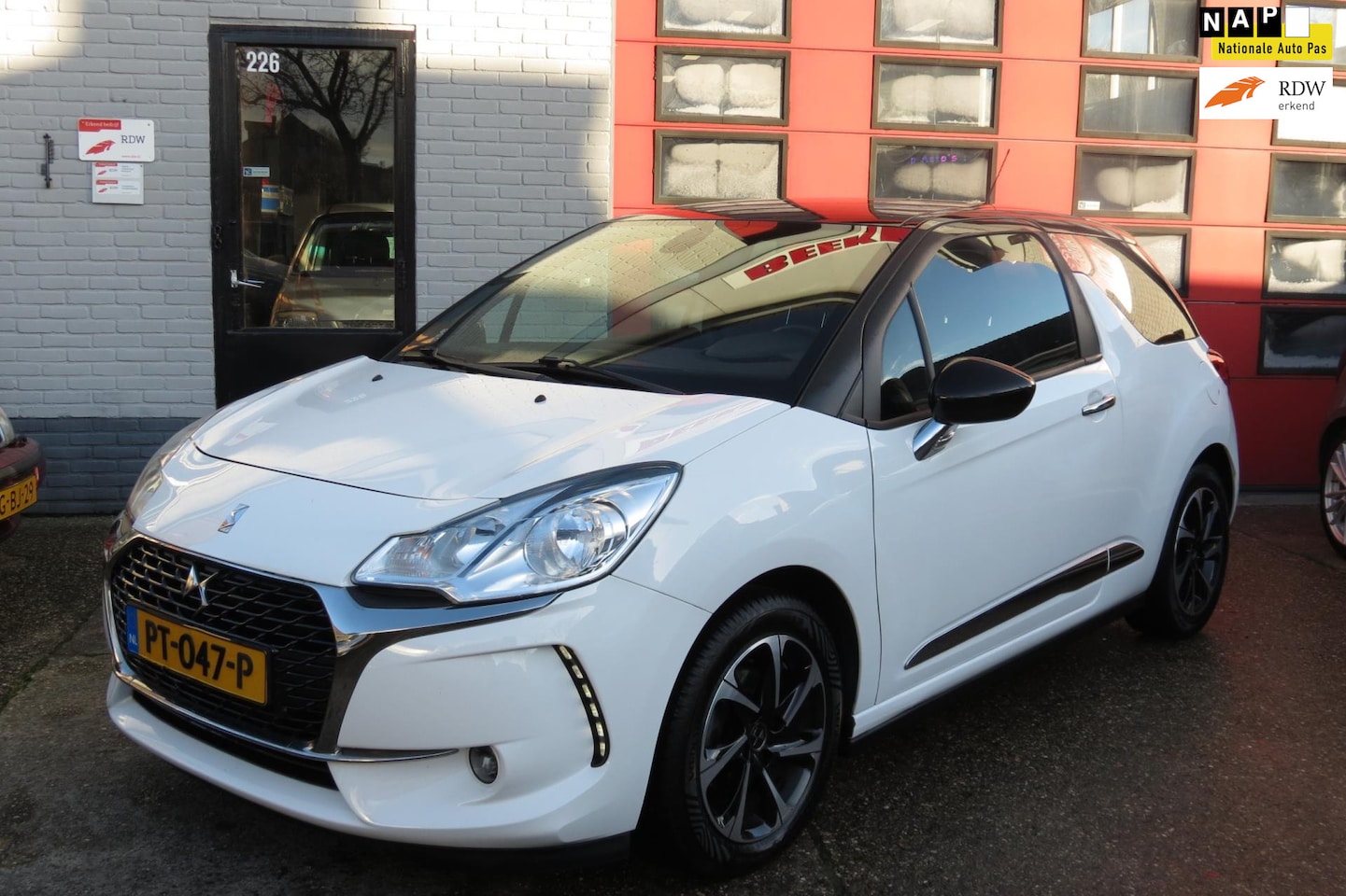 DS 3 - 1.2 PureTech Business 1.2 PureTech Business , NAVI, AIRCO , CR CONTR, LM - AutoWereld.nl