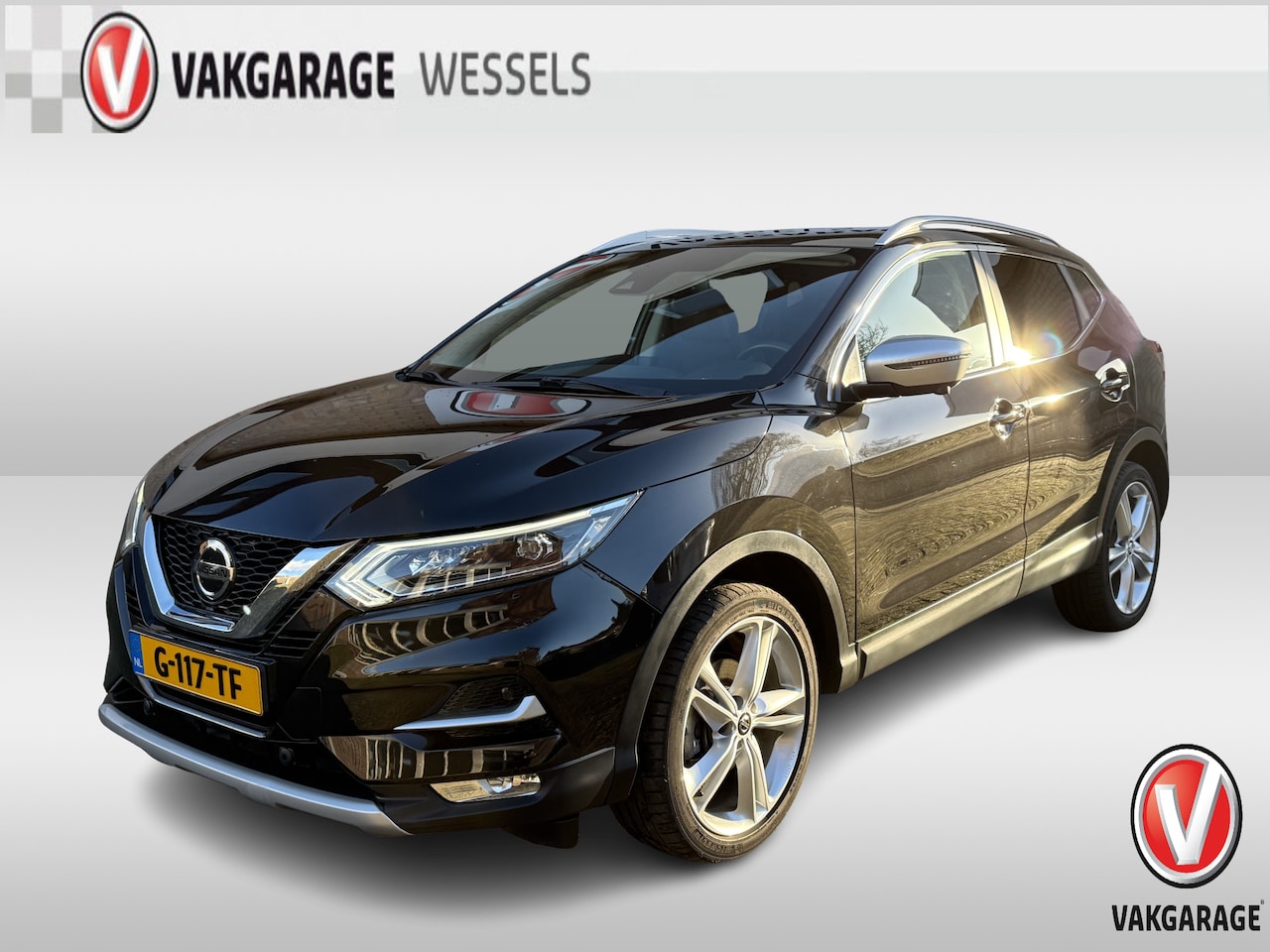 Nissan Qashqai - 1.3 DIG-T N-Motion | Clima | LM | Navi | Camera | PDC | Panoramadak | - AutoWereld.nl