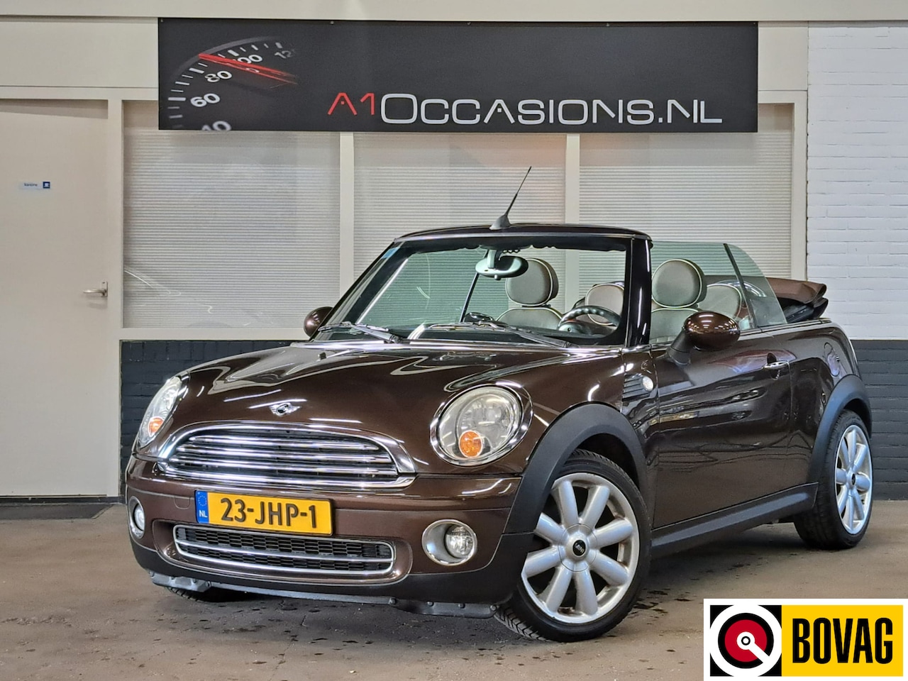 MINI Cabrio - Mini 1.6 Cooper + LEDER - AutoWereld.nl