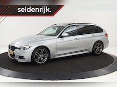 BMW 3-serie Touring - 318i M-Sport | Panoramadak | Leder | Stoelverwarming | Full LED | Camera | Sportstoelen |