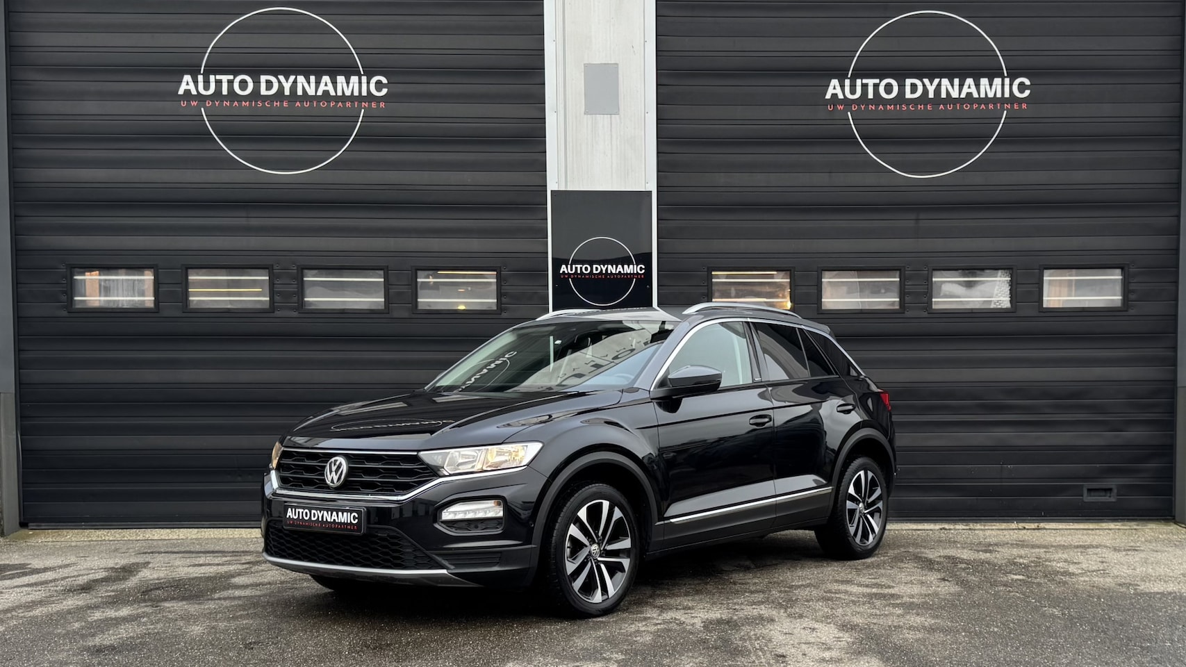 Volkswagen T-Roc - 1.0 TSI Style Bi-Color iQ Drive - AutoWereld.nl